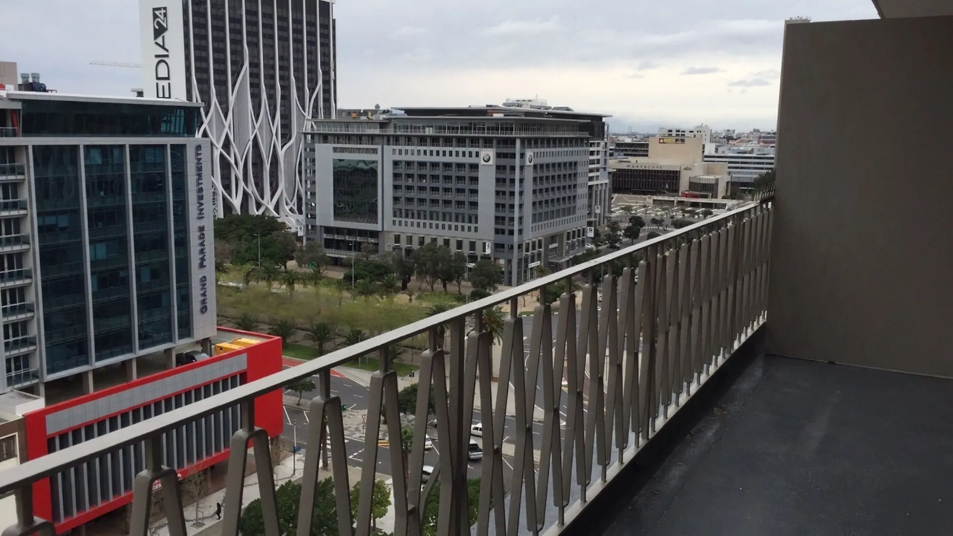 123 Diplomat Apartment Cape Town